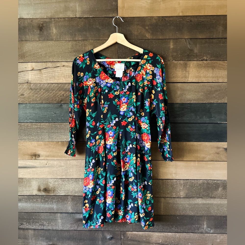 Vintage TARAZZIA Black Floral 3/4 Length Sleeve Midi Dress